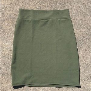 LulaRoe green skirt